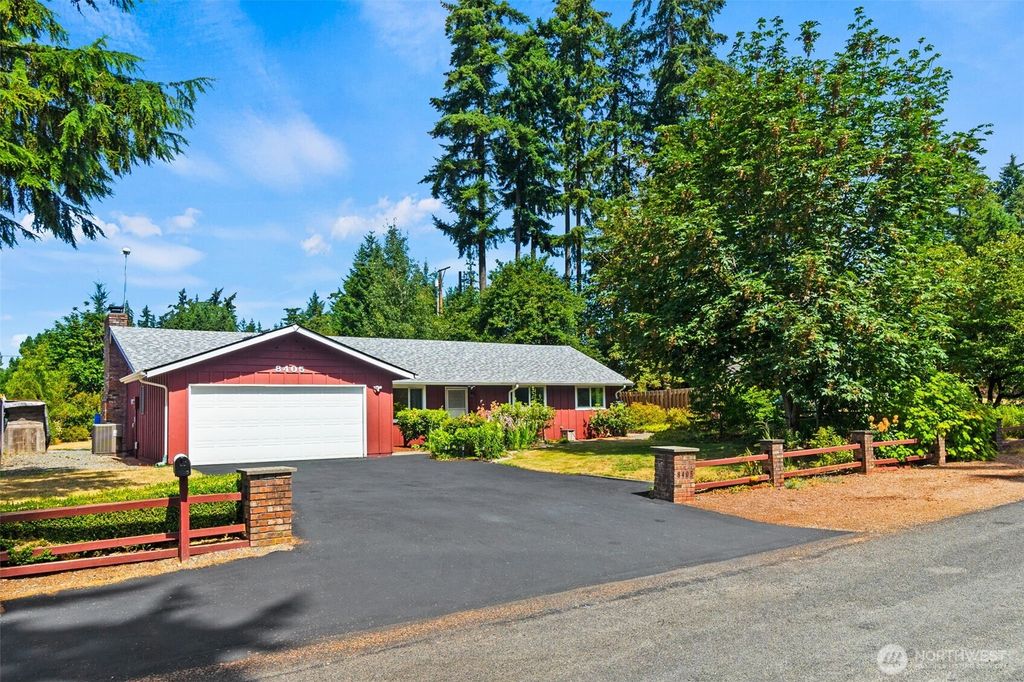 8405 113th Street E, Puyallup, WA 98373
