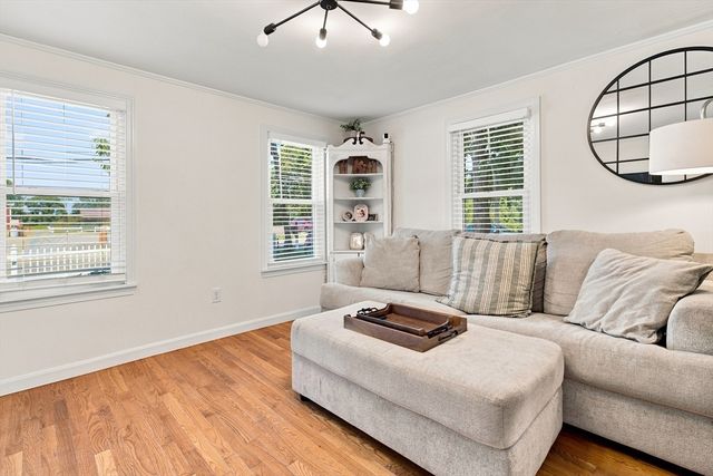 589 South St, Wrentham, MA 02093
