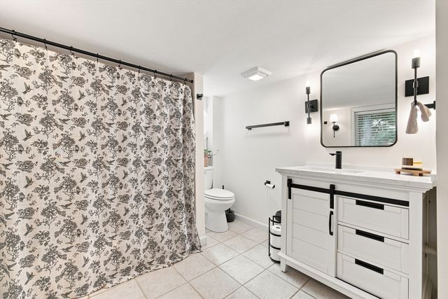 589 South St, Wrentham, MA 02093