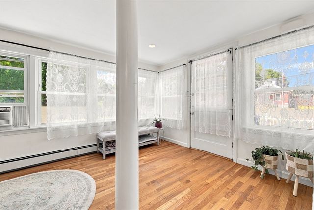 589 South St, Wrentham, MA 02093