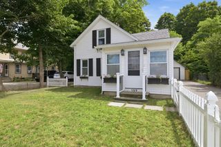 589 South St, Wrentham, MA 02093