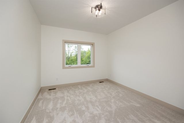 517 Timberline Drive, Gilbert, IA 50105