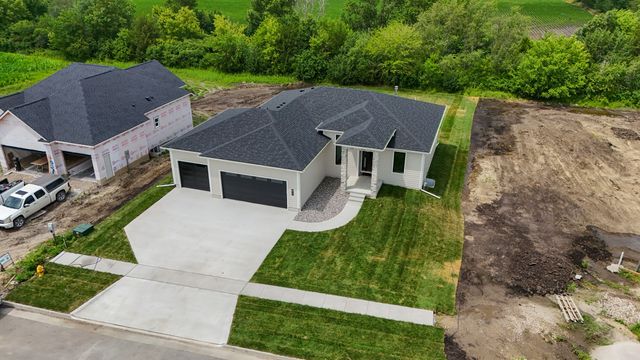517 Timberline Drive, Gilbert, IA 50105