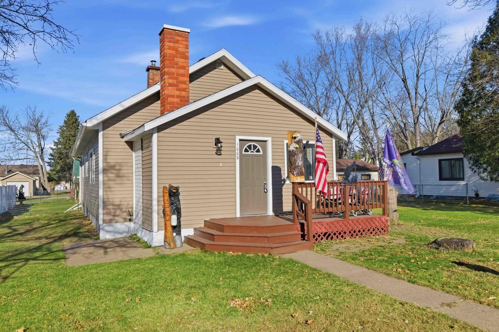 1009 Birch Street, Crosby, MN 56441