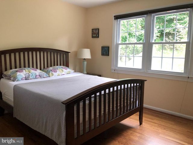 5512 MASSACHUSETTS AVE, Bethesda, MD 20816