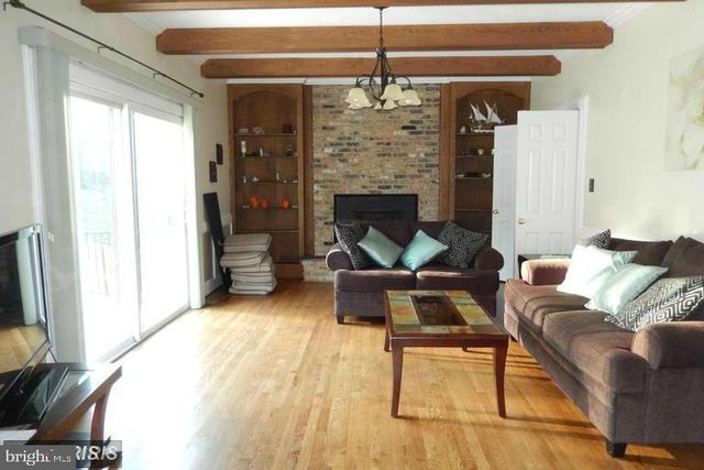 5512 MASSACHUSETTS AVE, Bethesda, MD 20816