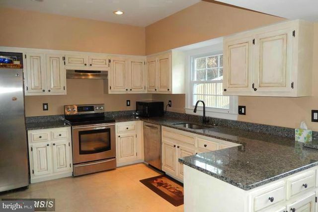 5512 MASSACHUSETTS AVE, Bethesda, MD 20816