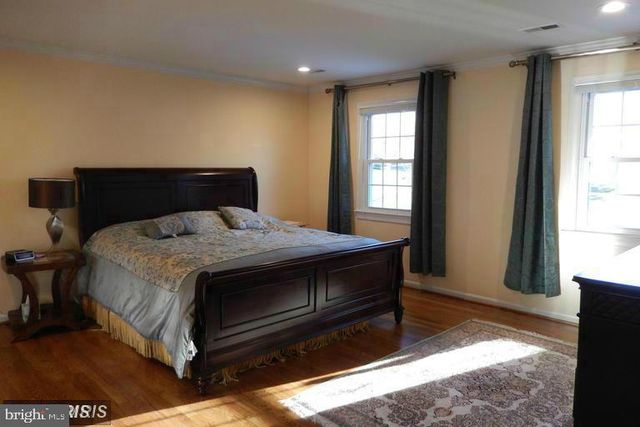 5512 MASSACHUSETTS AVE, Bethesda, MD 20816