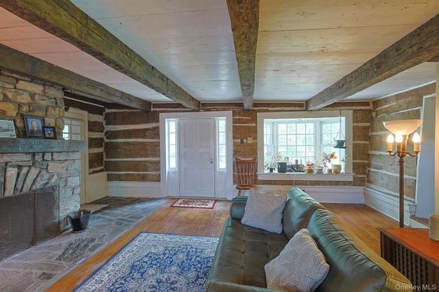 82 Lower Road, Westtown, NY 10998