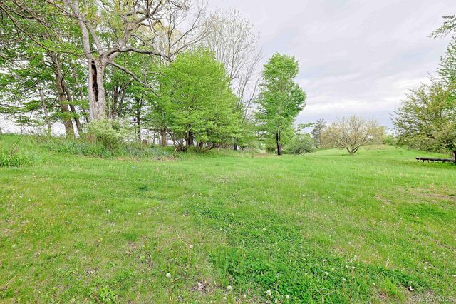 82 Lower Road, Westtown, NY 10998