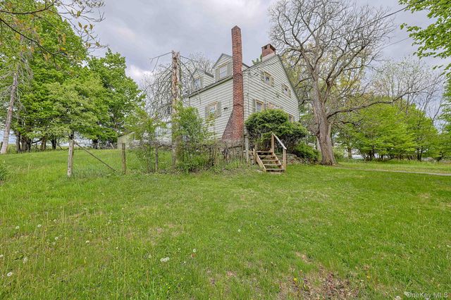 82 Lower Road, Westtown, NY 10998