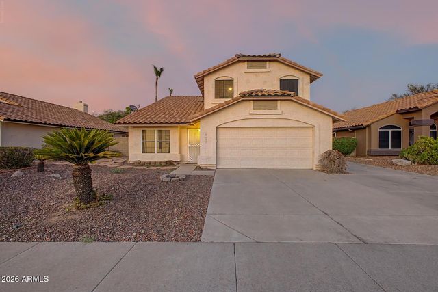 18433 N 12TH Way, Phoenix, AZ 85022