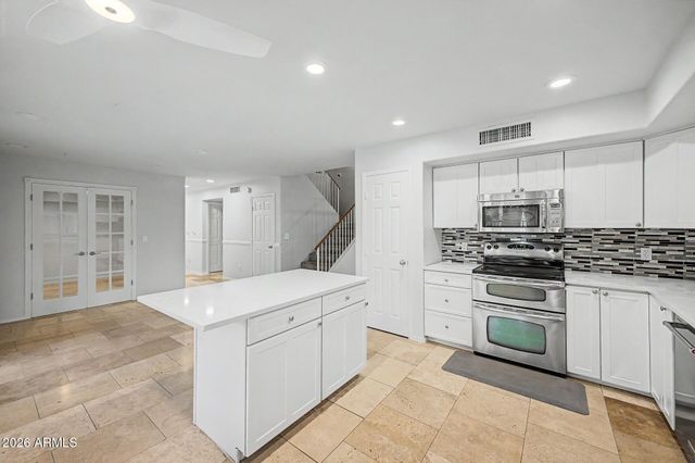 18433 N 12TH Way, Phoenix, AZ 85022