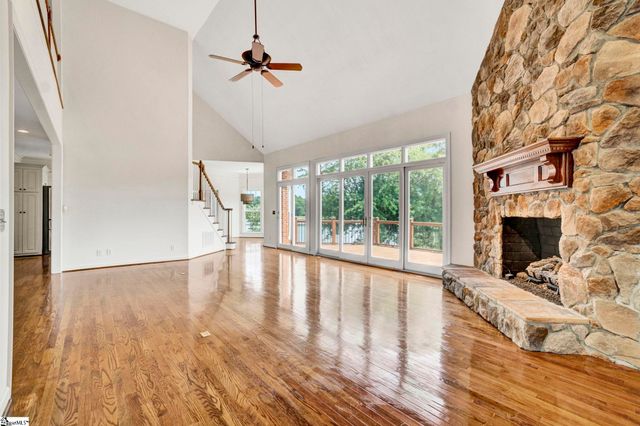 401 Ladykirk Lane, Greer, SC 29650