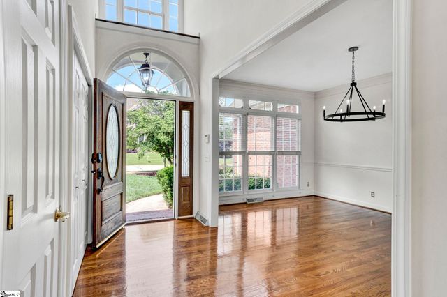 401 Ladykirk Lane, Greer, SC 29650