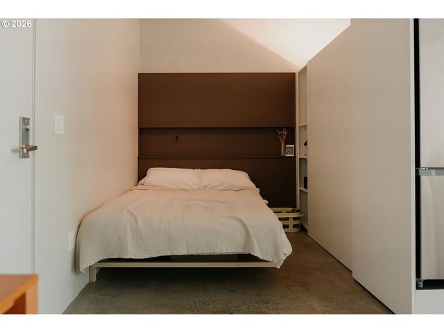 900 Ne 81st Ave 103, Portland, OR 97213