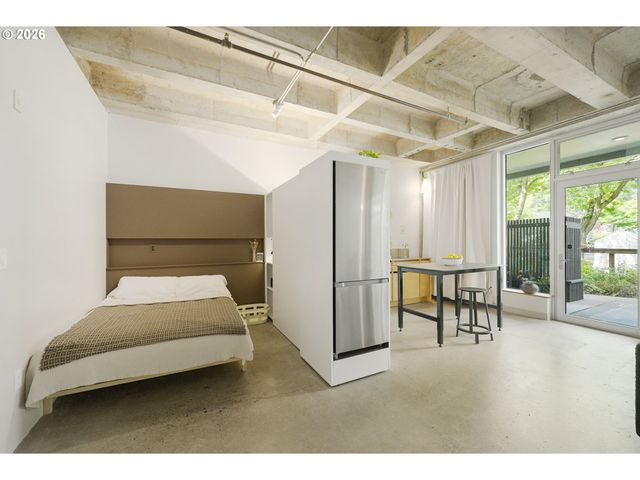 900 Ne 81st Ave 103, Portland, OR 97213