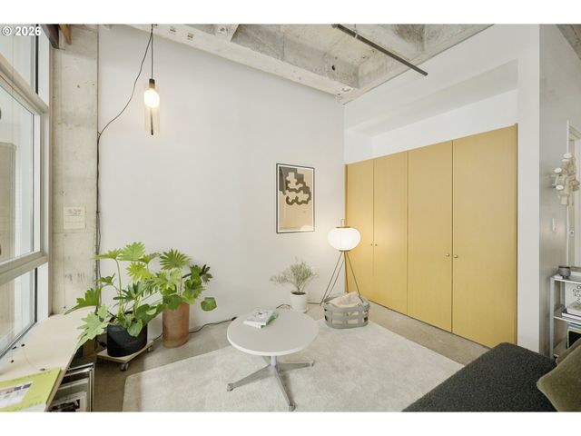 900 Ne 81st Ave 103, Portland, OR 97213