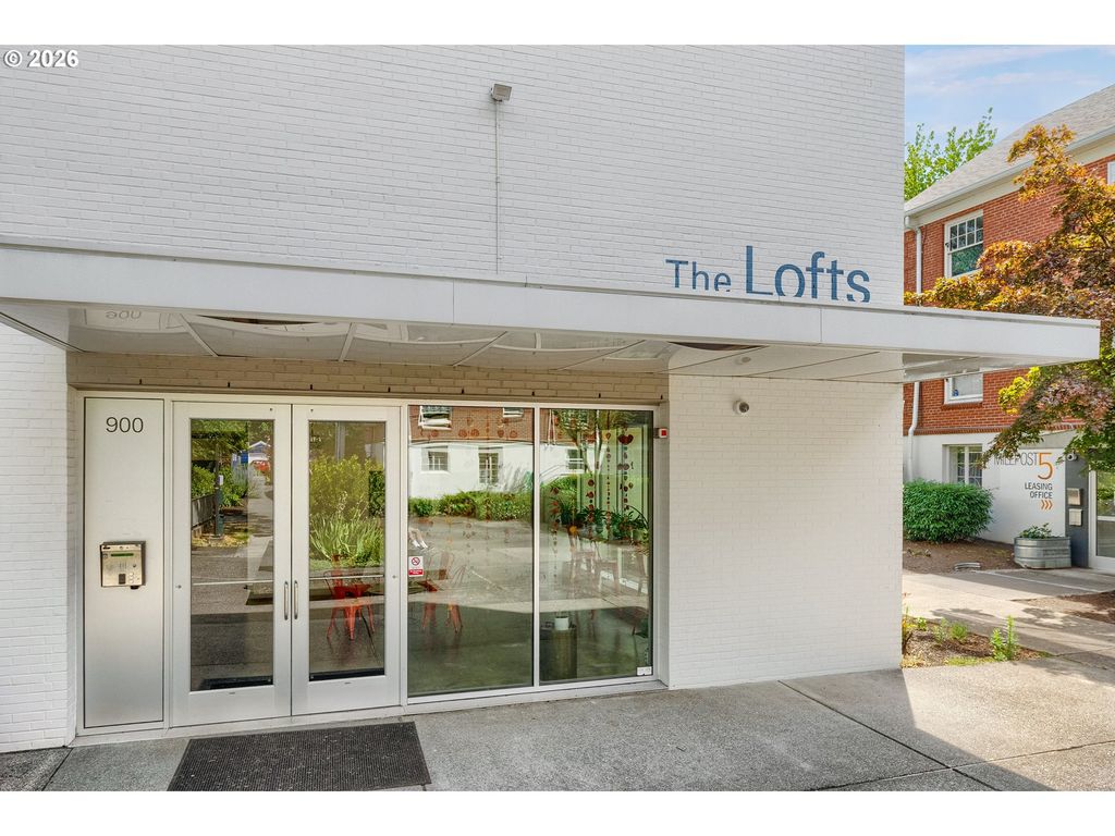 900 Ne 81st Ave 103, Portland, OR 97213