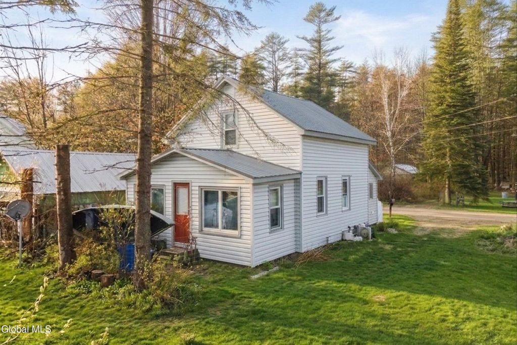 12 Tavern Road, Hadley, NY 12835