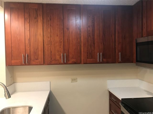 98-410 Koauka Loop 1D, Aiea, HI 96701