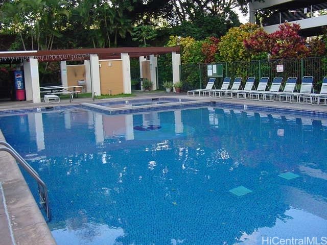 98-410 Koauka Loop 1D, Aiea, HI 96701