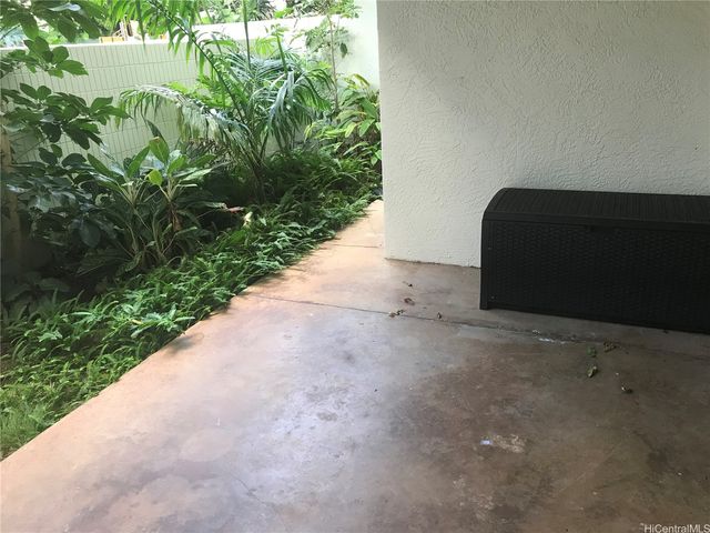 98-410 Koauka Loop 1D, Aiea, HI 96701