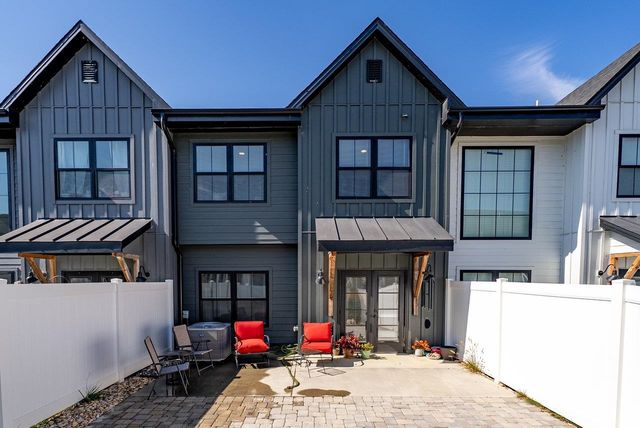 30 FIELD CT, Rockingham, VA 22812