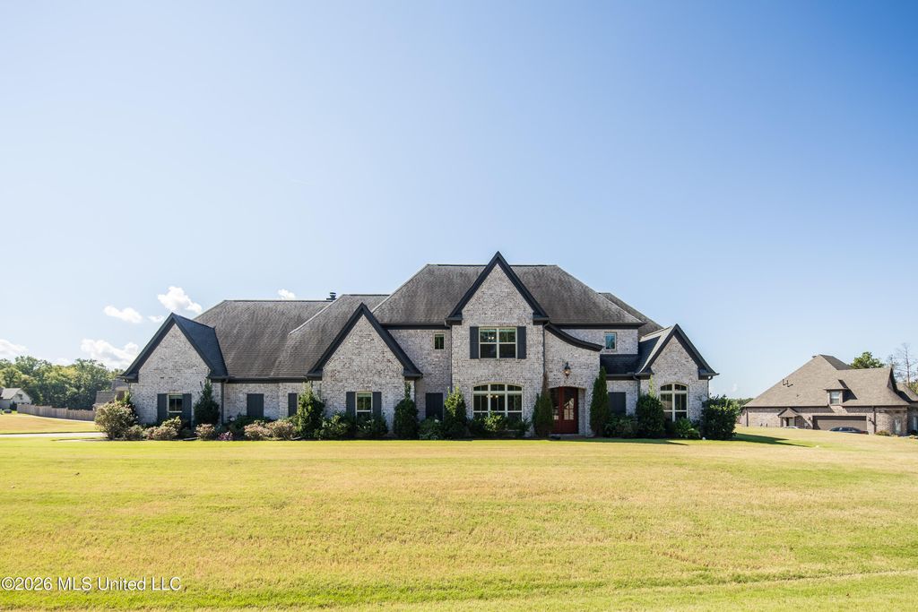 3471 E Long Bridge Road, Olive Branch, MS 38654 — exterior