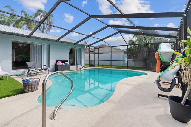 5809 IMPERIAL KEY, Tampa, FL 33615