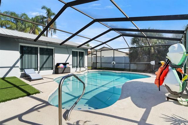 5809 IMPERIAL KEY, Tampa, FL 33615