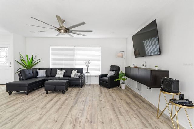 5809 IMPERIAL KEY, Tampa, FL 33615