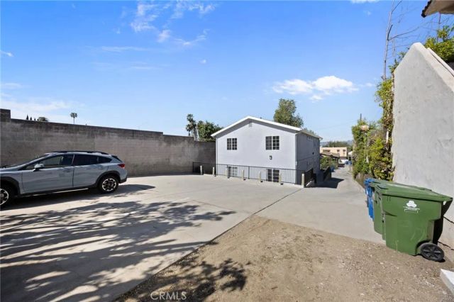 422 Parkman, Los Angeles, CA 90026