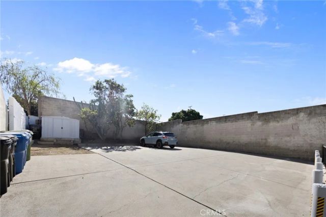 422 Parkman, Los Angeles, CA 90026