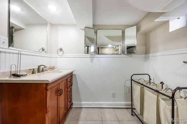 239 S 9th Street, East Alton, IL 62024