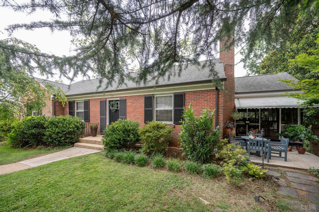 116 Briarwood Street, Lynchburg, VA 24503