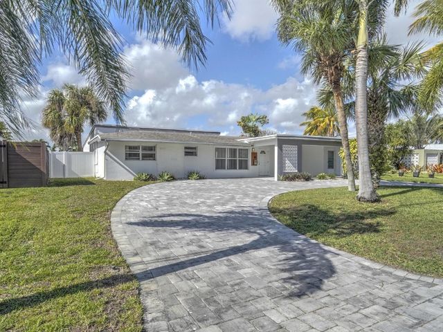 1621 SW 3rd Avenue, Pompano Beach, FL 33060