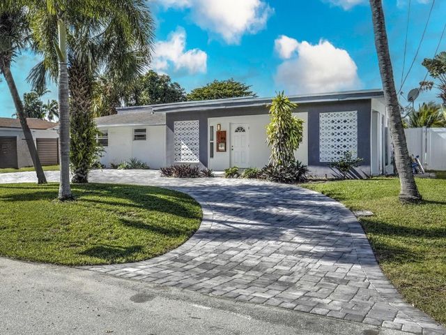 1621 SW 3rd Avenue, Pompano Beach, FL 33060