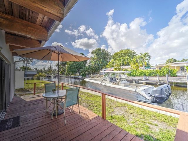 1621 SW 3rd Avenue, Pompano Beach, FL 33060