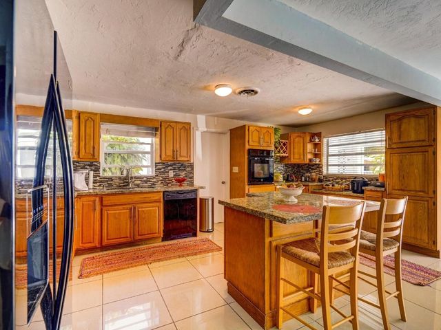 1621 SW 3rd Avenue, Pompano Beach, FL 33060