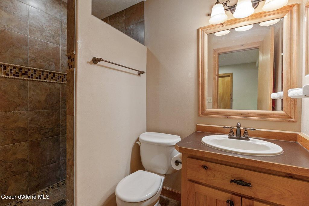 6469 E EVERNADE RD, Hayden, ID 83835 photo 18