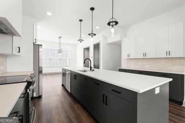 1250 Oxley Lane NW, Atlanta, GA 30307