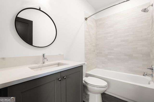 1250 Oxley Lane NW, Atlanta, GA 30307