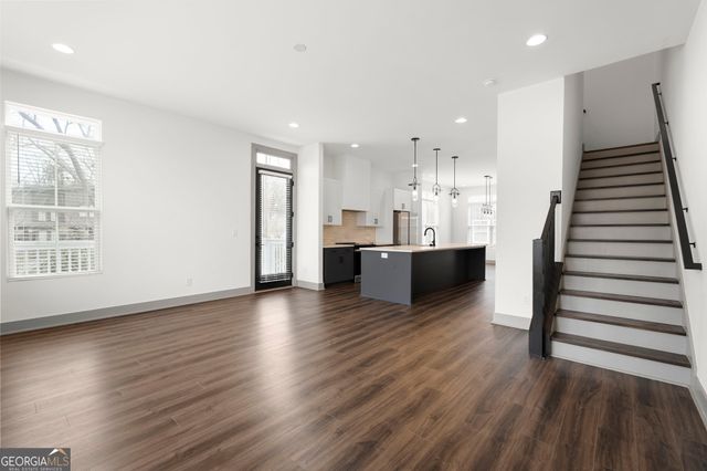 1250 Oxley Lane NW, Atlanta, GA 30307