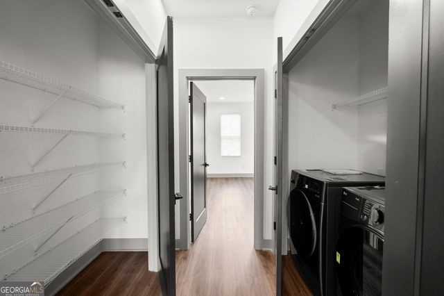 1250 Oxley Lane NW, Atlanta, GA 30307