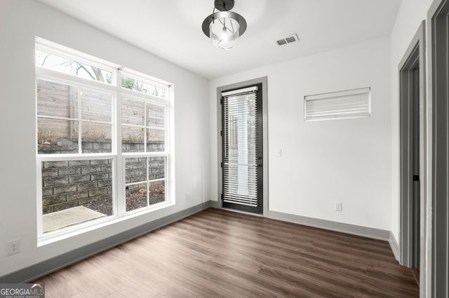 1250 Oxley Lane NW, Atlanta, GA 30307