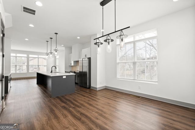 1250 Oxley Lane NW, Atlanta, GA 30307