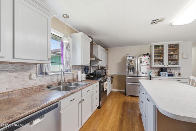 301 Homewood Drive, Lafayette, LA 70508