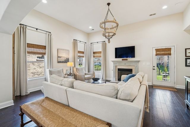 5008 Rizer Point Dr, Franklin, TN 37069