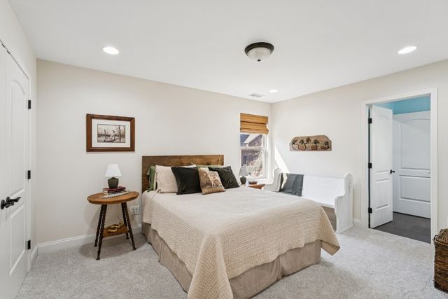 5008 Rizer Point Dr, Franklin, TN 37069